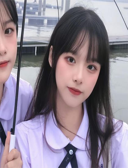 观看手册：无烟煤 第一季的把握导演风格与创作特点 助你获得心灵启迪